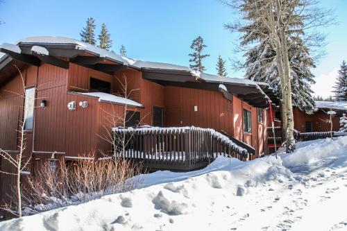 Mammoth West #129 Condo - image 4