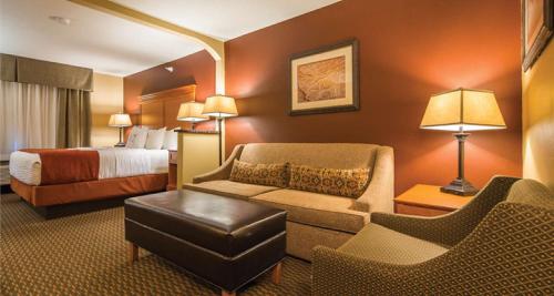 Best Western Plus Deer Park Hotel and Suites