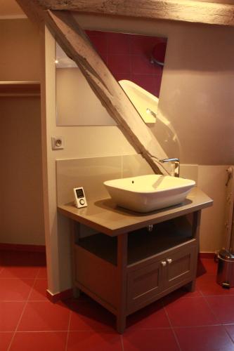 La Maison d'Adelaïde - image 7