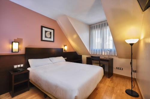 Hotel Castro Real - image 12