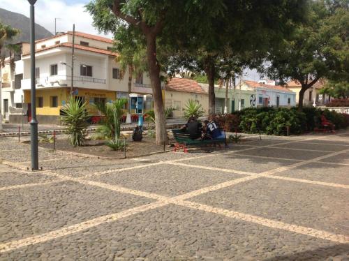 Casa Cabral : Big Apartment next to the beach