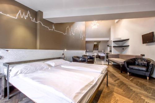 Sophie's Hostel - image 8