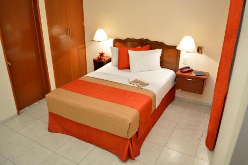 Hotel Elizabeth Ciudad Deportiva Stop at Hotel Elizabeth Ciudad Deportiva to discover the wonders of Aguascalientes. Offering a variety of facilities and services, the hotel provides all you need for a good nights sleep. Facilities 