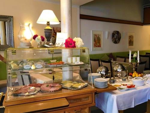 อาหารและเครื่องดื่ม, Hotel Kronprinz in คูล์มบาค