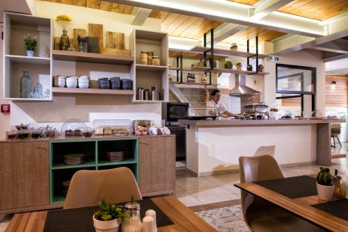 Infinity City Boutique Hotel - image 6