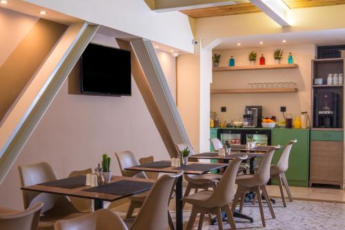 Infinity City Boutique Hotel - image 7