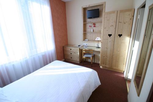 Alti'Pic Hôtel Room Type - Standard Double Room