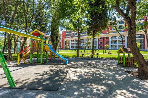 Playground, Festa Via Pontica in Pomorie