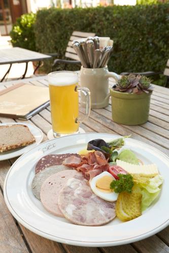 Flair Hotel Gasthof zum Hirsch - image 4