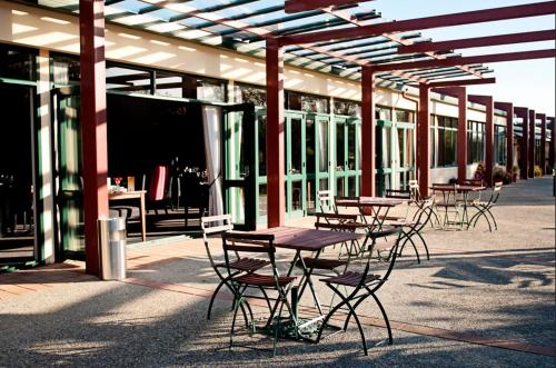 陽台/露台, 克羅伊登哈特蘭酒店 (Heartland Hotel Croydon) in 戈爾