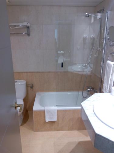 Moderno - image 7