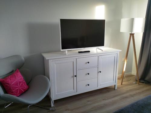 Swiss Seeblick Apartment mit Hotelanbindung - image 5