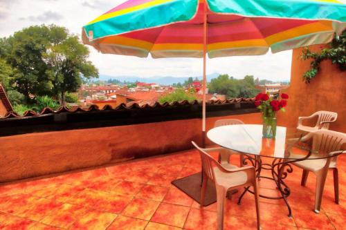 Hotel Casa Encantada Over view