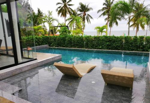 Tungtong Beach Villas thumbnail 3