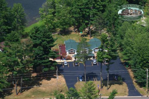 Edgewater Inn & Cottages - Accommodation - Eagle River