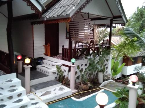 Comon Bungalow HaadChaoPhao - image 5