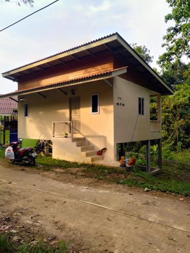 River-view home River-view home