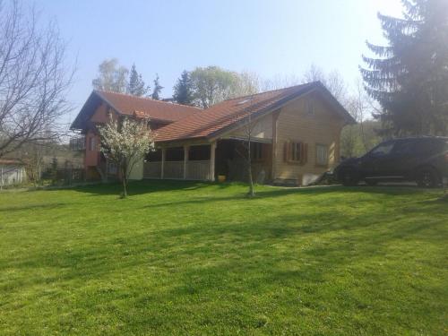  Kuca za odmor in 10370 Dugo Selo
