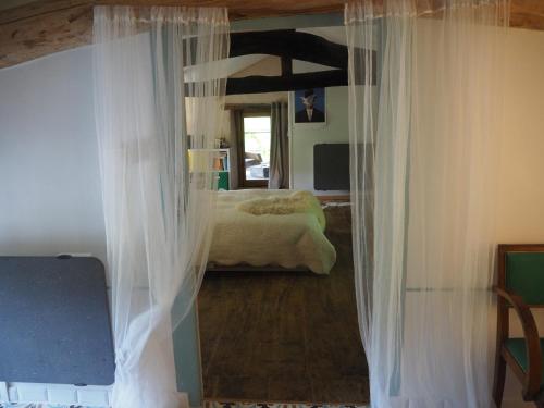 B&B Valsonne - Le Chatel en Beaujolais - Bed and Breakfast Valsonne