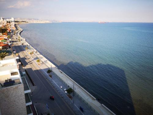 Sea View Holiday Apartment - image 3