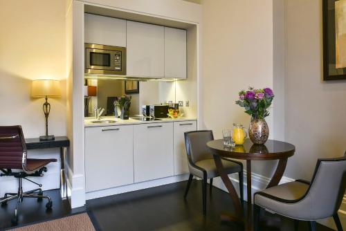 Fraser Suites Queens Gate - image 6