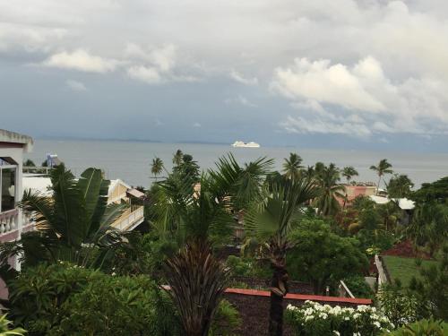 Coucher De Soleil Madirokely Nosy Be Room Deals Photos