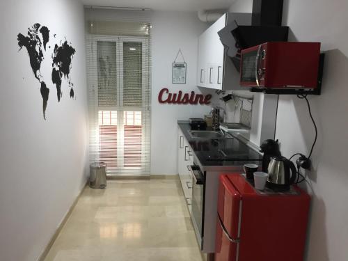 Selecta Apartamento con piscina en Calle Juzgado, Sevilla (Foto 7)