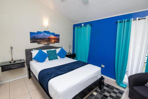 The Oasis I, Portmore Country Club in Portmore