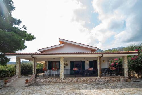 Villa La Randa - image 2