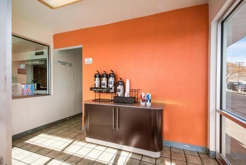 Motel 6 Wendover Motel 6 Wendover is perfectly located for both business and leisure guests in Wendover (UT). The hotel offers a high standard of service and amenities to suit the individual needs of all travelers. To