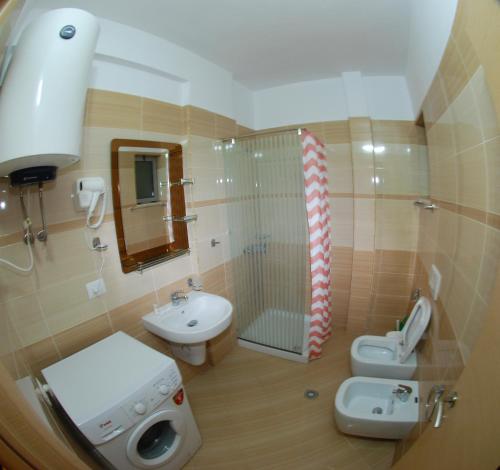 Hotel Divers - image 10