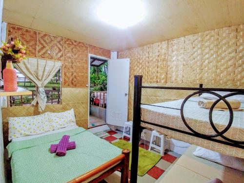 Stay N Save B&B in Oslob