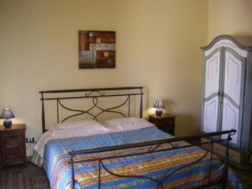 Large One-Bedroom Apartment with Terrace image 4