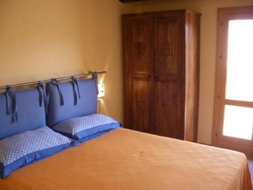 One-Bedroom Apartment with Terrace image 4