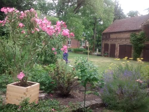 設施, Herberge im "alten Pfarrhaus" in Schmergow am Havel-Radweg in 格羅斯克魯茨/哈維爾