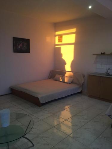  Rönök Apartman in Rönök