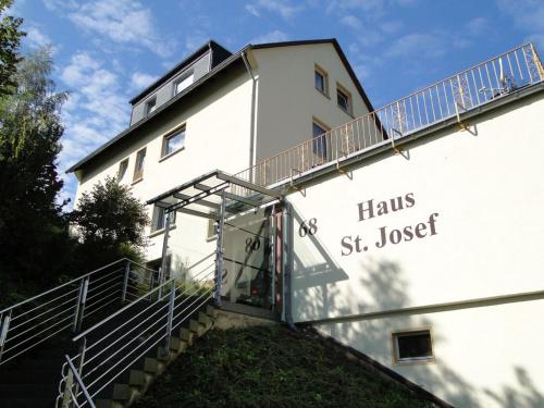 Haus St. Josef - Accommodation - Vallendar