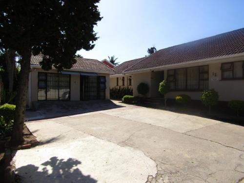 Exterior view, Yolonwabo Bed & Beakfast in Amalinda