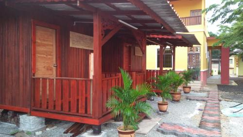Chalet Kb Wakaf Kayu – Kota Bharu, PA