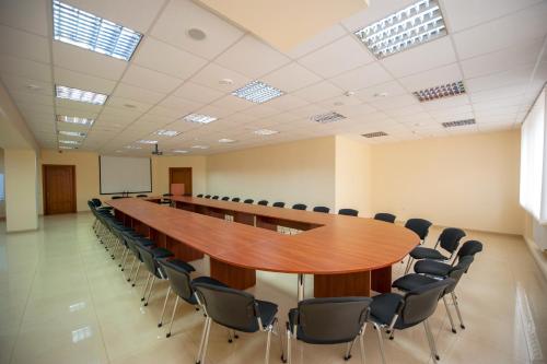 Stanislaviv - image 11