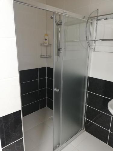 ersat home suit otel