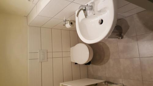 Zimmer, Leipzig (photo 8)