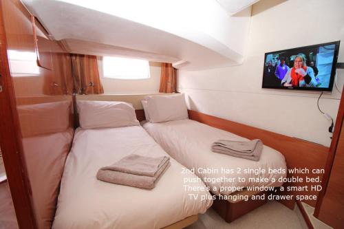 Zen Dog Luxury Motor Yacht