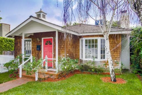 A Touch of Cape Cod in West Hollywood in Los Angeles, USA