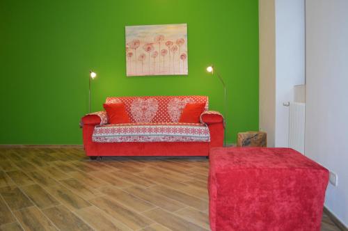 Parravicini Red Flower apartment - Cevo
