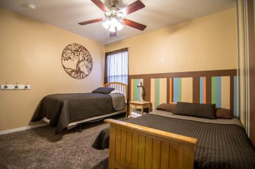 Family Lake Powell/Antelope Canyon Vacation Home! - image 6