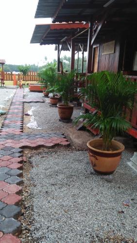 Chalet Kb Wakaf Kayu – Kota Bharu, PA