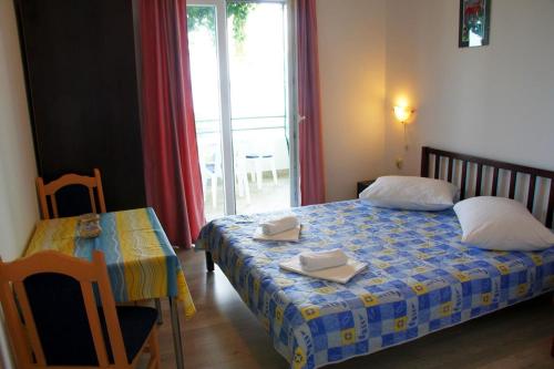  Apartment Zivogosce - Porat 16289c, Unterkunft in Živogošće