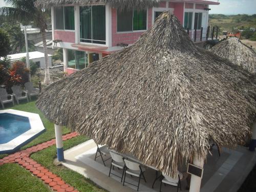 Hotel Villas del Rey in Playa de Chachalacas
