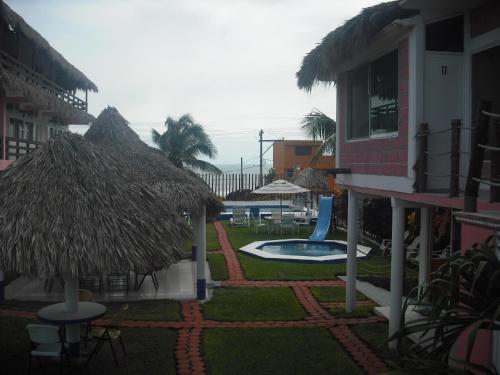Hotel Villas del Rey in Playa de Chachalacas